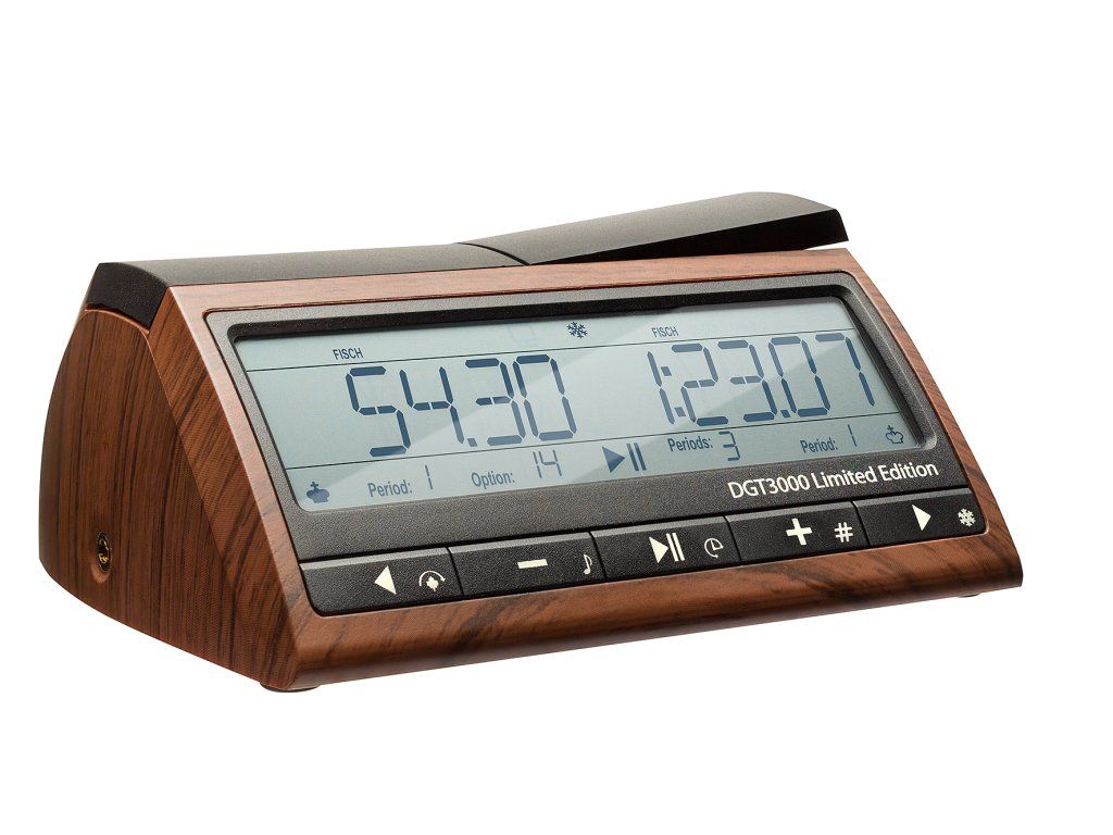 https://www.e4e5.at/user/shop/big/124_621-2-digitalne-sachove-hodiny-dgt-3000-limitovana-edicia.jpg?69e5f250